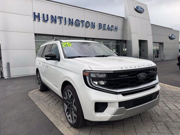 Used 2025 Ford Expedition Platinum
