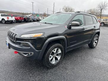 Used 2016 Jeep Cherokee Trailhawk