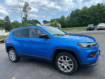 Used 2022 Jeep Compass Latitude Lux