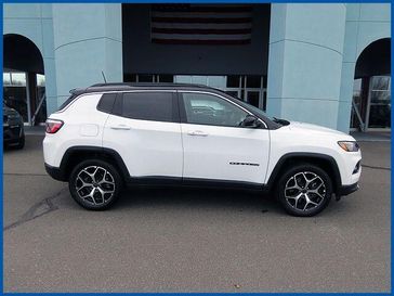 Used 2025 Jeep Compass Limited