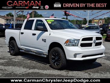 Used 2019 RAM 1500 Classic Express Crew Cab 4x4 5'7 Box