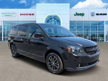 Used 2018 Dodge Grand Caravan SE Plus