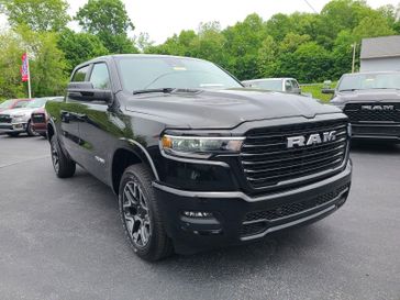 2025 RAM 1500 Laramie Crew Cab 4x4 5'7' Box