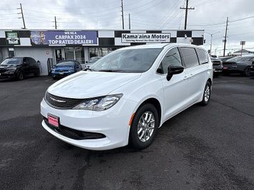 New 2026 Chrysler Voyager Lx