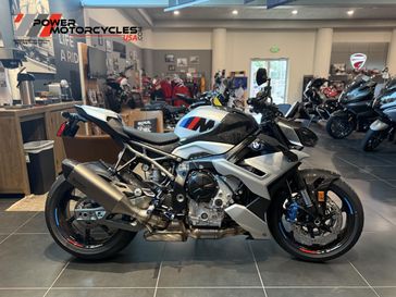 2025 BMW M 1000 R 