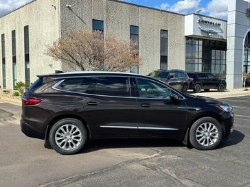 Used 2018 Buick Enclave Essence