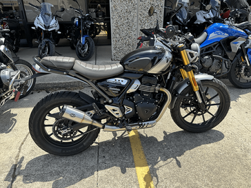 2025 Triumph SCRAMBLER 400 X