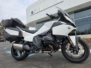 New 2026 BMW R1300RT 