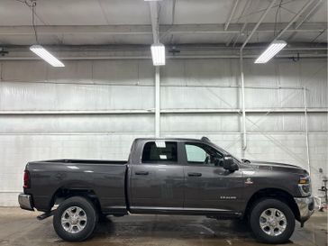 2025 RAM 2500 Big Horn Crew Cab 4x4 6'4' Box