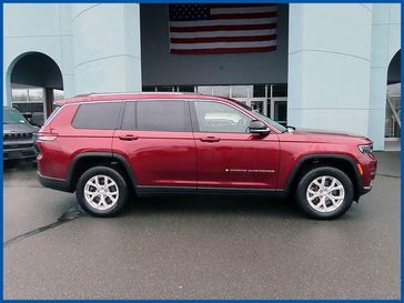 Used 2023 Jeep Grand Cherokee L Limited