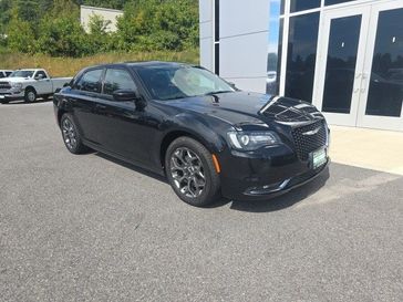 2017 Chrysler 300 S