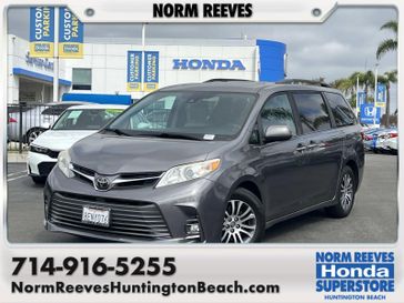 Used 2018 Toyota Sienna XLE