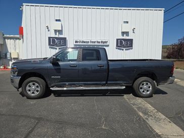 2025 RAM 2500 Big Horn Crew Cab 4x4 8' Box