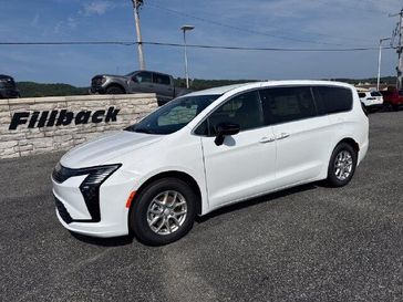 New 2027 Chrysler Pacifica Select