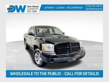 Used 2005 Dodge Dakota SLT