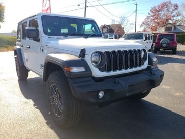 2025 Jeep Wrangler Unlimited 4-door Sport Rhd 4x4