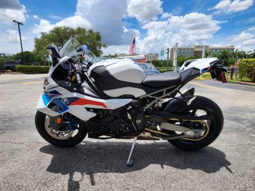 LIGHT WHITE/ M MOTORSPORT