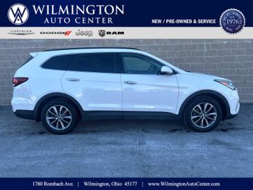 Used 2017 Hyundai Santa Fe SE