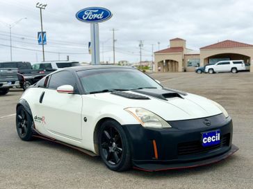 Used 2004 Nissan 350Z Enthusiast