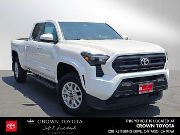 New 2025 Toyota Tacoma SR5