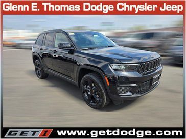 New 2025 Jeep Grand Cherokee Altitude X 4x2