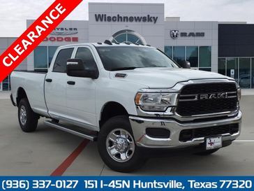 2024 RAM 2500 Tradesman Crew Cab 4x4 8' Box