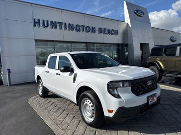 New 2025 Ford Maverick XL