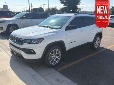 Used 2024 Jeep Compass Latitude Lux