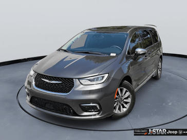 2023 Chrysler Pacifica Hybrid Limited