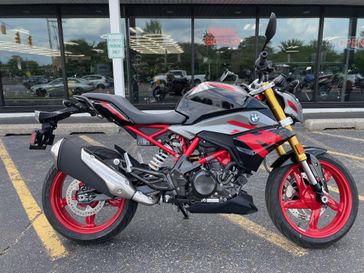2025 BMW G 310 R