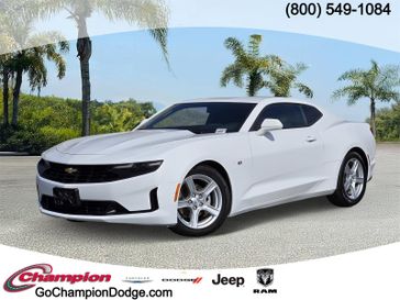 2022 Chevrolet Camaro 2dr Cpe 1LT