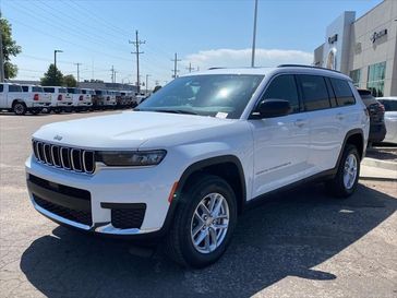 New 2026 Jeep Grand Cherokee L Laredo X 4x4