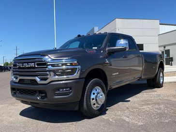 2025 RAM 3500 Laramie Crew Cab 4x4 8' Box