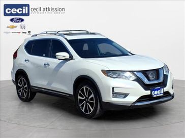 Used 2017 Nissan Rogue SL