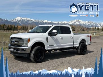 Used 2017 Ford Super Duty F-350 SRW Pickup Lariat