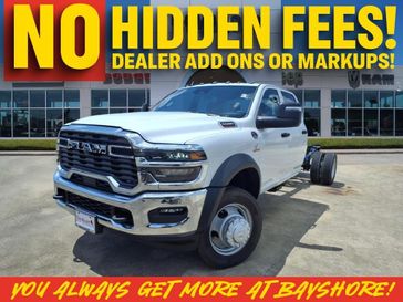 New 2025 RAM 5500 Tradesman Chassis Crew Cab 4x4 84' Ca