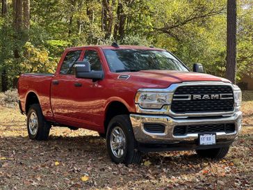 2024 RAM 2500 Tradesman Crew Cab 4x4 6'4' Box