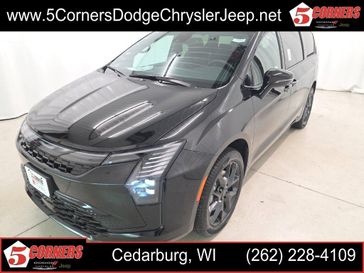 New 2027 Chrysler Pacifica Limited Awd