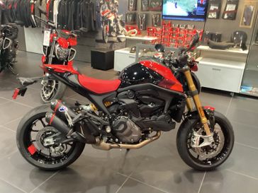 2024 Ducati Monster SP 