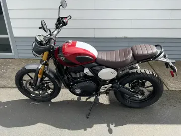 2024 Triumph Scrambler 400 X Carnival Red / Phantom Black 