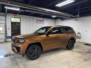 New 2027 Jeep Grand Cherokee Limited Reserve 4x4