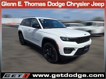 New 2025 Jeep Grand Cherokee Limited 4x2