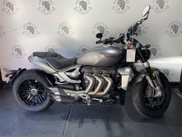 2023 Triumph ROCKET 3 R  in a MATT SILVER ICE exterior color. BMW Motorcycles of New Orleans 504-595-6776 pixelmotiondemo.com 