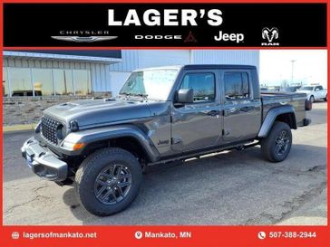 New 2026 Jeep Gladiator Sport S 4x4