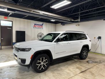 Used 2023 Jeep Grand Cherokee L Limited