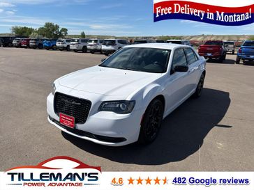 Used 2022 Chrysler 300 Touring