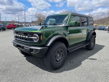 New 2025 Ford Bronco Outer Banks