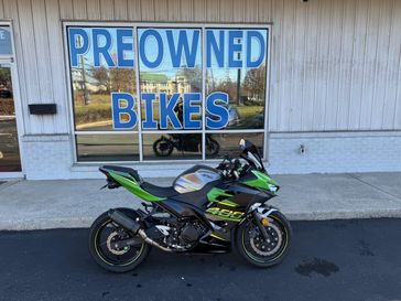 2021 Kawasaki Ninja 400