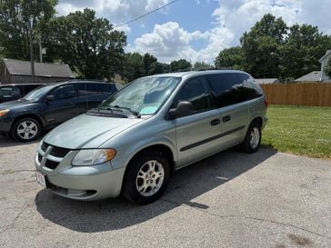 Used 2003 Dodge Caravan SE