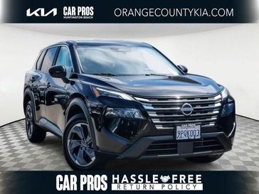 Used 2025 Nissan Rogue SV